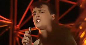 Tears For Fears – Mad World (Video)