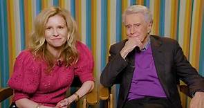 Regis Philbin and Daughter J.J. Dish on His Special 'Single Parents' Cameo (Exclusive)