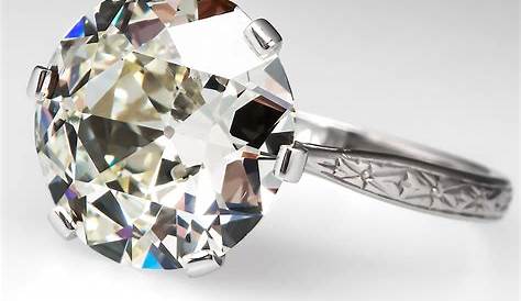 A Celebrity-Worthy Antique 5-Carat Diamond Engagement Ring - EraGem Post