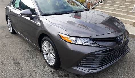 2020 Toyota Camry Hybrid XLE in Predawn Gray Mica - 518408 | Autos of