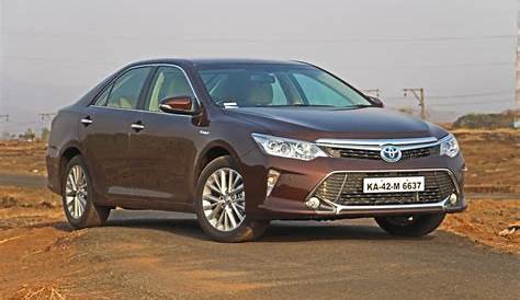 Toyota Camry Expert Review, Camry Road Test - 206182 | CarTrade