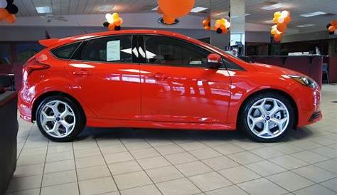 ford focus 2013 red