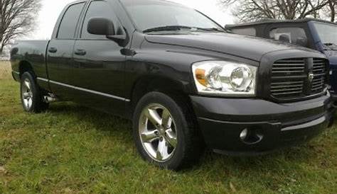 Sell used 2007 DODGE RAM 1500 CREW CAB SPORT HEMI - ONLY 87K MILES!! in
