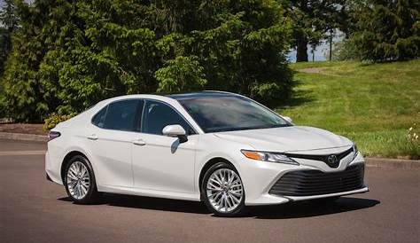 Toyota Sees New Styling Identity with 2018 Camry | TheDetroitBureau.com