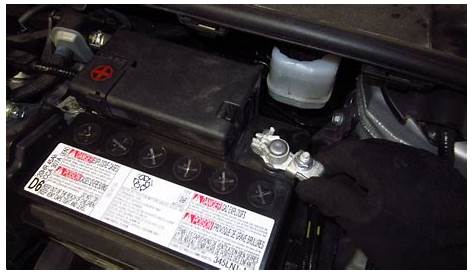 2020-Toyota-Corolla-12V-Automotive-Battery-Replacement-Guide-033
