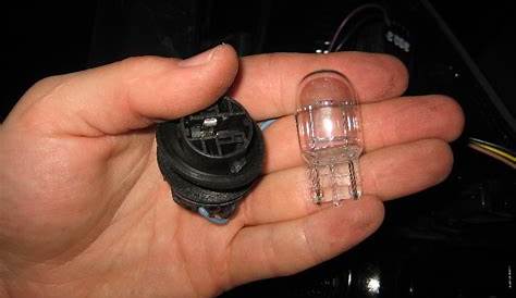 Ford-Explorer-Tail-Light-Bulbs-Replacement-Guide-020
