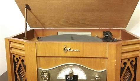 (Vintage) Emerson Home Stereo w/record player,cd,cassette,vinyl,etc