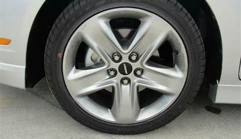 ford fusion wheel size