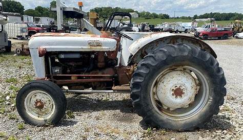 Used 1956 Ford Tractor Tractor for Sale in East Palestine OH 44413