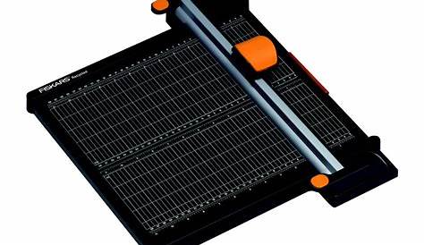 Fiskars A4 Recycled Titanium 45mm Rotary Paper Trimmer 30 cm - coupeuse