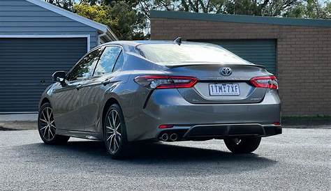 toyota camry with sunroof 2022