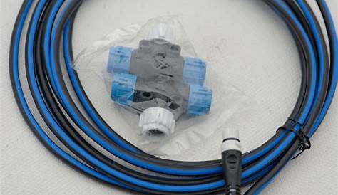 But look at the pin layout. Here is the Raymarine backbone cable. It