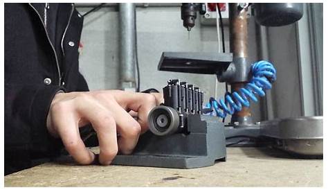 3D printed compressed air engine - 4 cylinder - YouTube