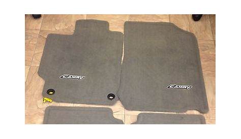 2017 toyota camry se floor mats