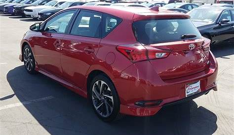 Pre-Owned 2018 Toyota Corolla iM Hatchback in Downey #204140U