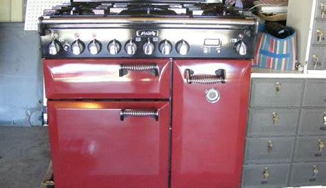 AGA LEGACY 36" Dual Range Vitreous Enamel Cranberry Like New for Sale