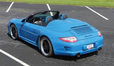 Pure Blue | Porsche Colors