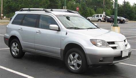 2005 Mitsubishi Outlander 4-Door AWD Limited Sportronic Automatic None