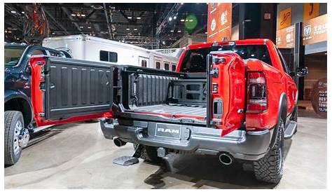 2019 Ram 1500's new split tailgate has the angle for you