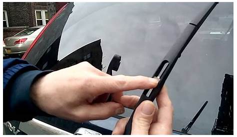 2020 honda crv windshield wiper size