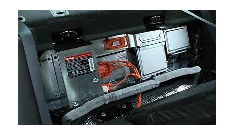 2010 Ford Fusion and Milan Hybrids Battery Location - Boron Extrication