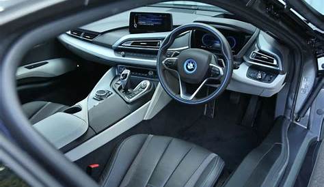 The BMW i8 - A Head-Turner and a Front-Runner - Techglimpse