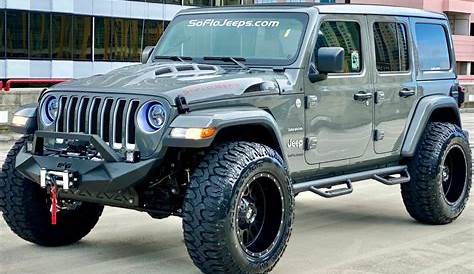 2020 Jeep Wrangler Unlimited Sahara High Altitude 4x4 4dr Suv - New