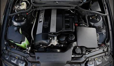 E46 engine bay | Engine bay of my e46 BMW. | Lewis Halket | Flickr