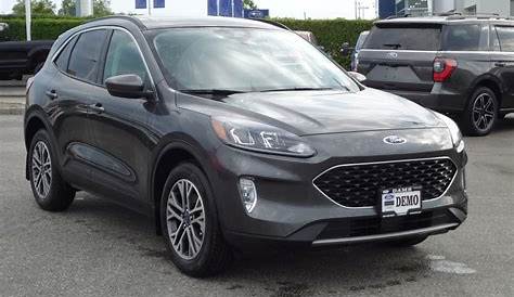 2020 Ford Escape SEL Magnetic, 1.5L EcoBoost Engine with Auto Start