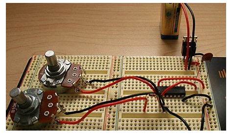 make a synthesizer electronics