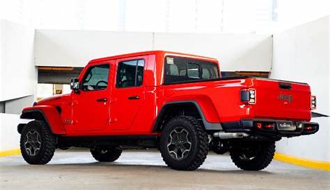 2020 Jeep Gladiator now in PH with a starting price of under P4M