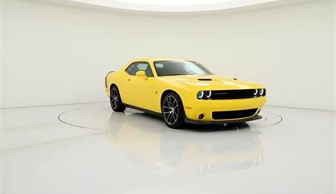 Used Dodge Challenger yellow exterior for Sale