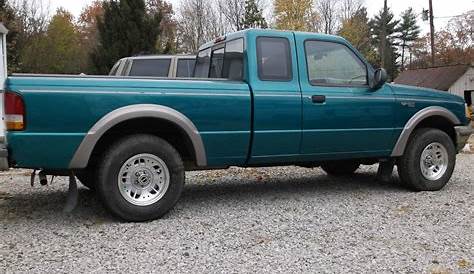 Green 1993 Ford Ranger XLT 4 x 4 - Classic Ford Ranger 1993 for sale