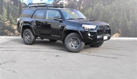 what is the venture package on 4runner