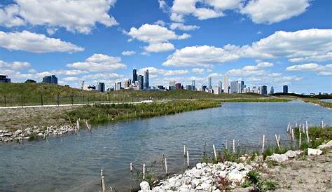 Chicago Biking: Northerly Island Park - Chicago Jogger