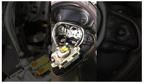 2020 Toyota RAV4 2.5l steering wheel removal - YouTube