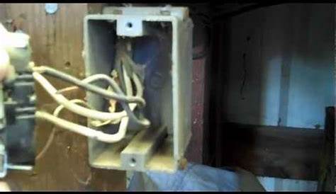 How To Replace A Mobile Home Light Switch or Outlet