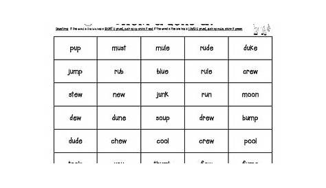 Short U vs. Long U Color Sort Spelling and Phonics Practice Worksheet