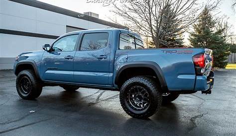 2019 Toyota Tacoma TRD Off-Road 4x4 Lifted with Upgraded Tires! RARE