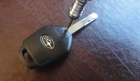 How to Replace the battery for 2010 Subaru Outback Key fob