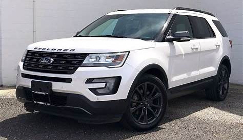 Pre-Owned 2017 Ford Explorer XLT 4WD 4D Sport Utility in Morton #B86208