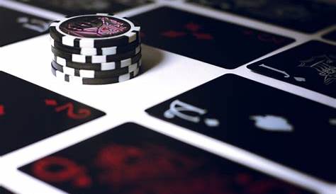 How to Play Let it Ride Poker Online: rules, strategy, odds & payouts