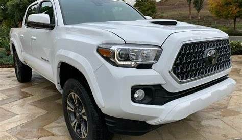 2016 Toyota Tacoma 4 door for Sale in Chino Hills, CA - OfferUp