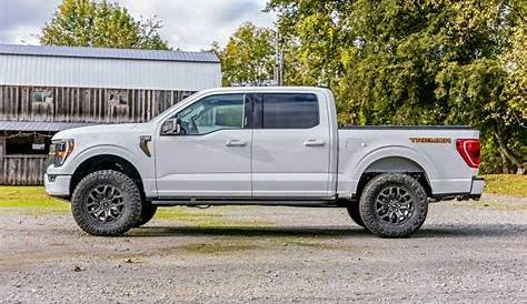 2.5 INCH LIFT KIT | FORD F-150 TREMOR 4WD (2021-2022) 51028-RC