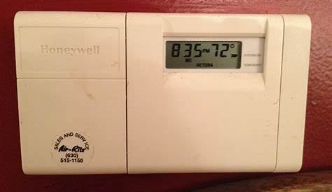 How to Program a Honeywell Thermostat Model T8112D1021 | John Fixes Stuff