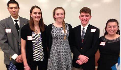Five students chosen by their school to receive Good Citizens Award