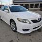Toyota Camry White And Black