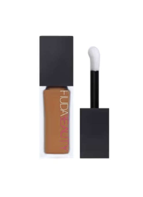 Decoding Radhika Merchant’s Soft-Glam Bridal Make-Up Look | Grazia India