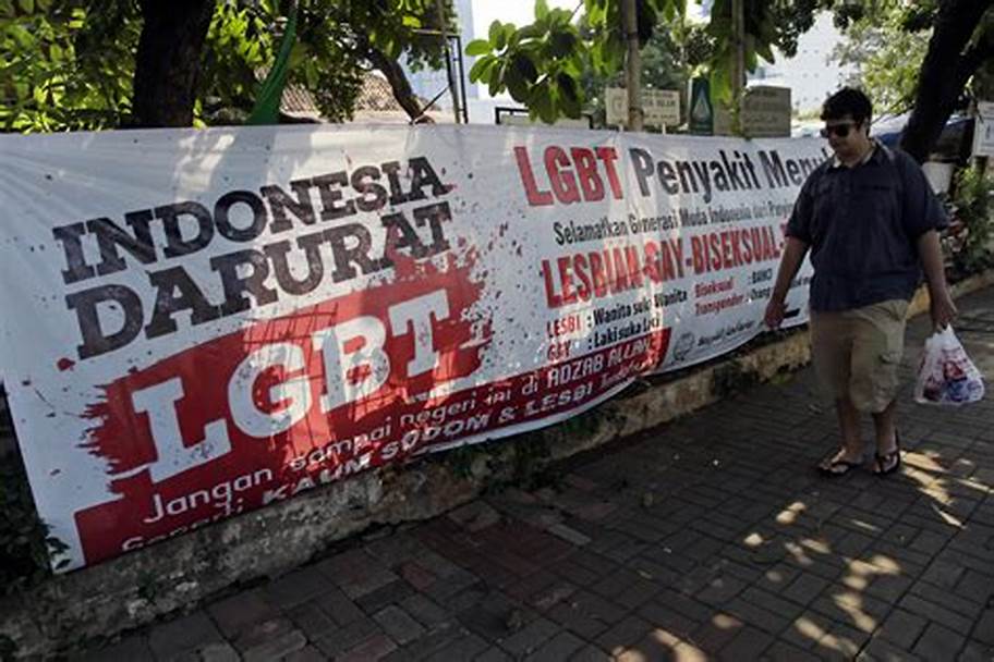 Komunitas LGBTQ+ di Indonesia