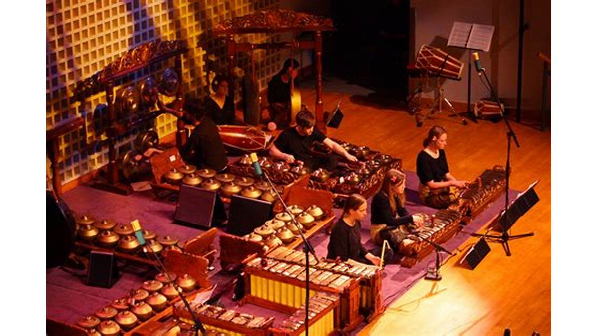 Gamelan Indonesian music ensembles